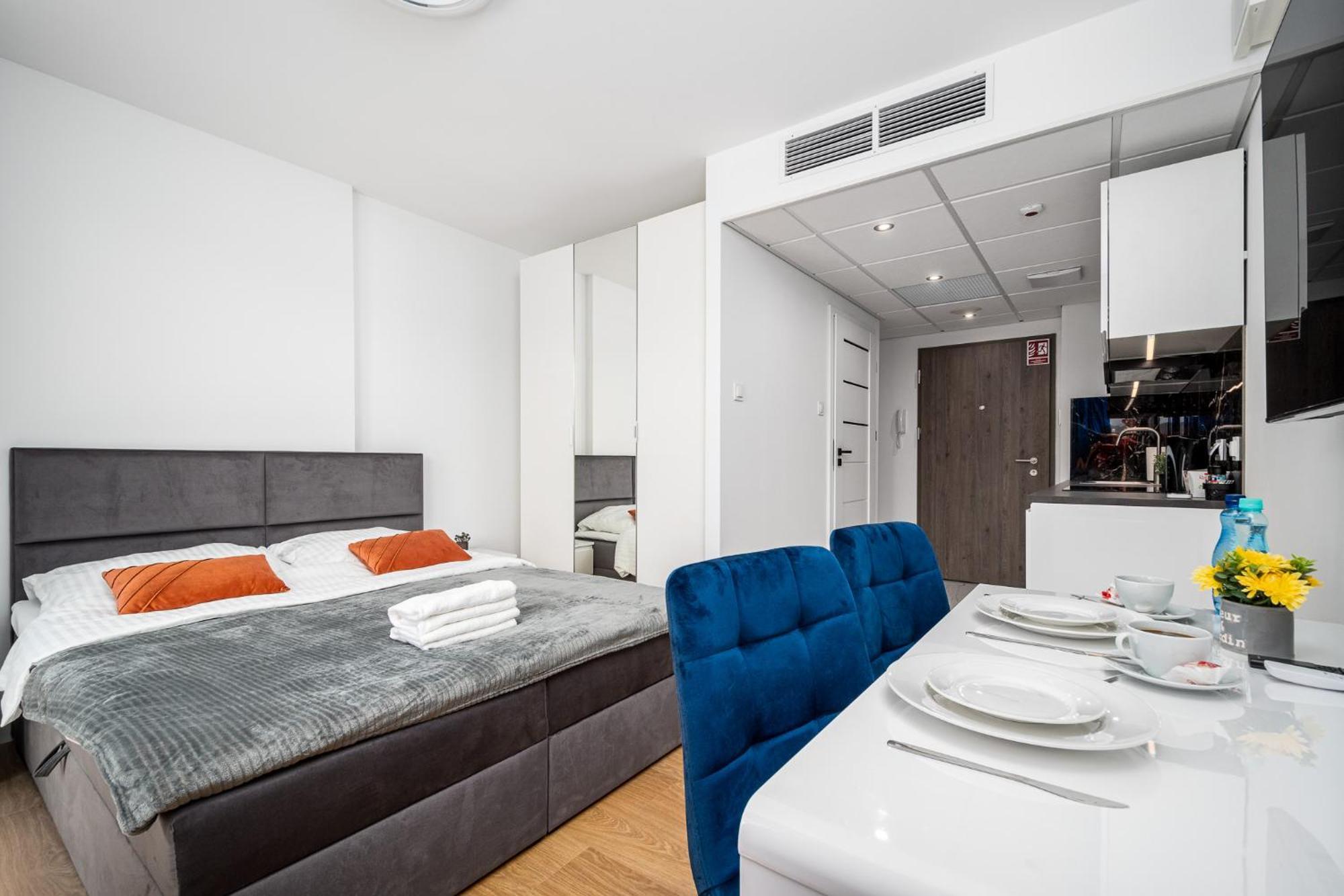 Warsaw Modern Stay Exterior photo